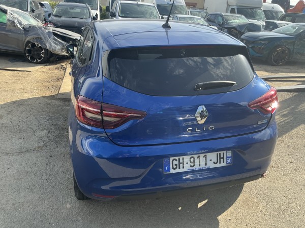 Renault Clio — Photo 3