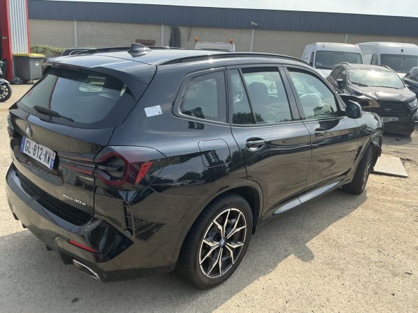 BMW X3 — Photo 1