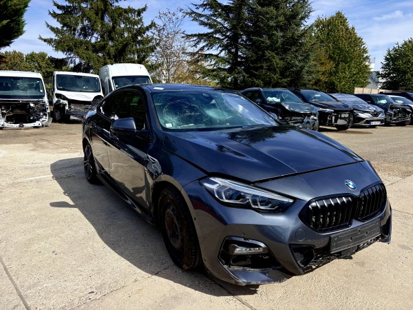 BMW 220 — Photo 8