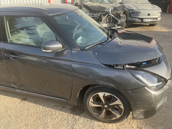 Suzuki Swift — Photo 3