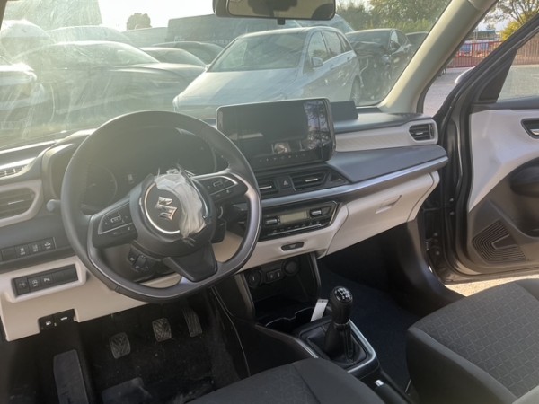 Suzuki Swift — Photo 9