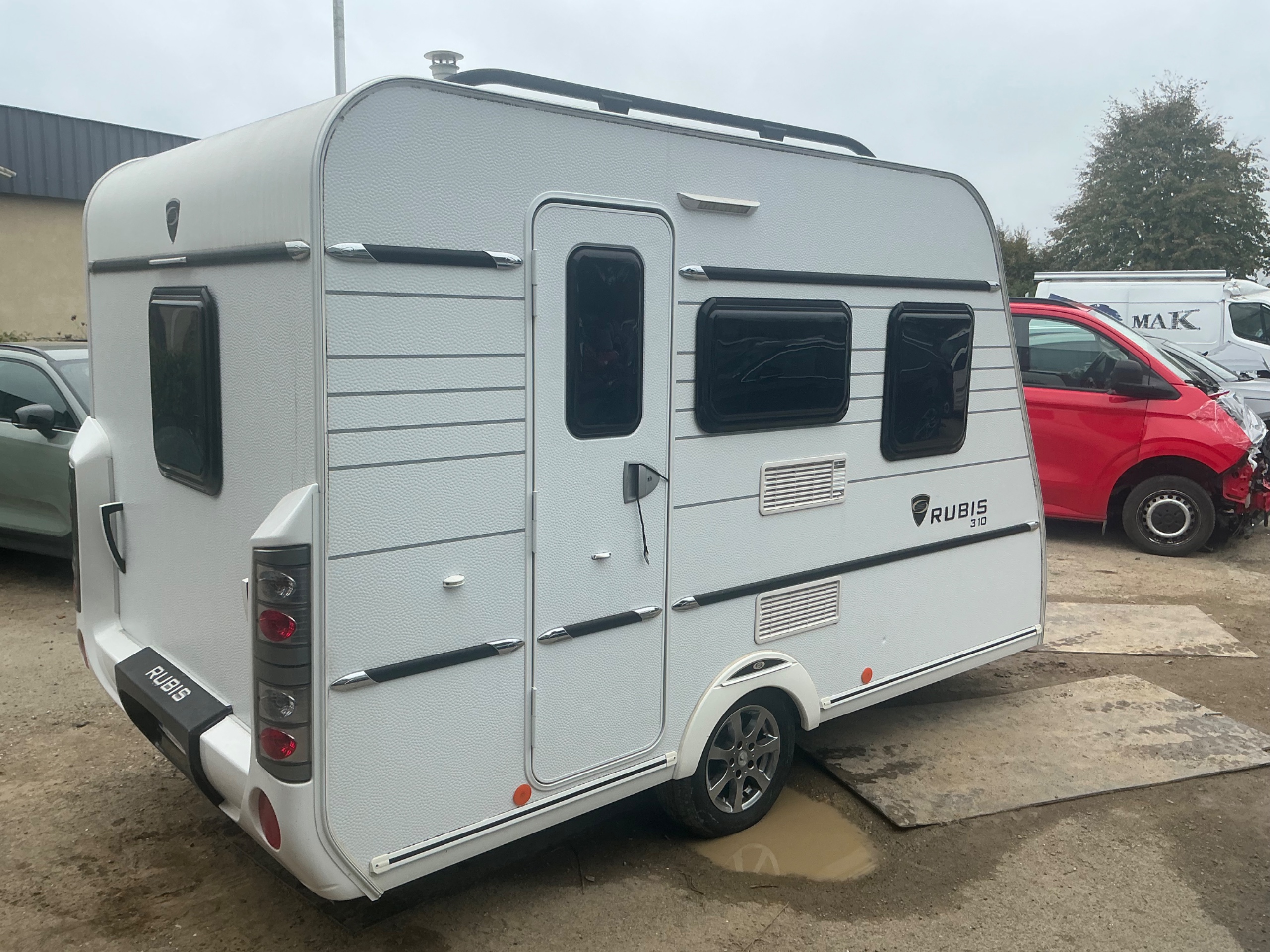 Rubis Caravane — Photo 1