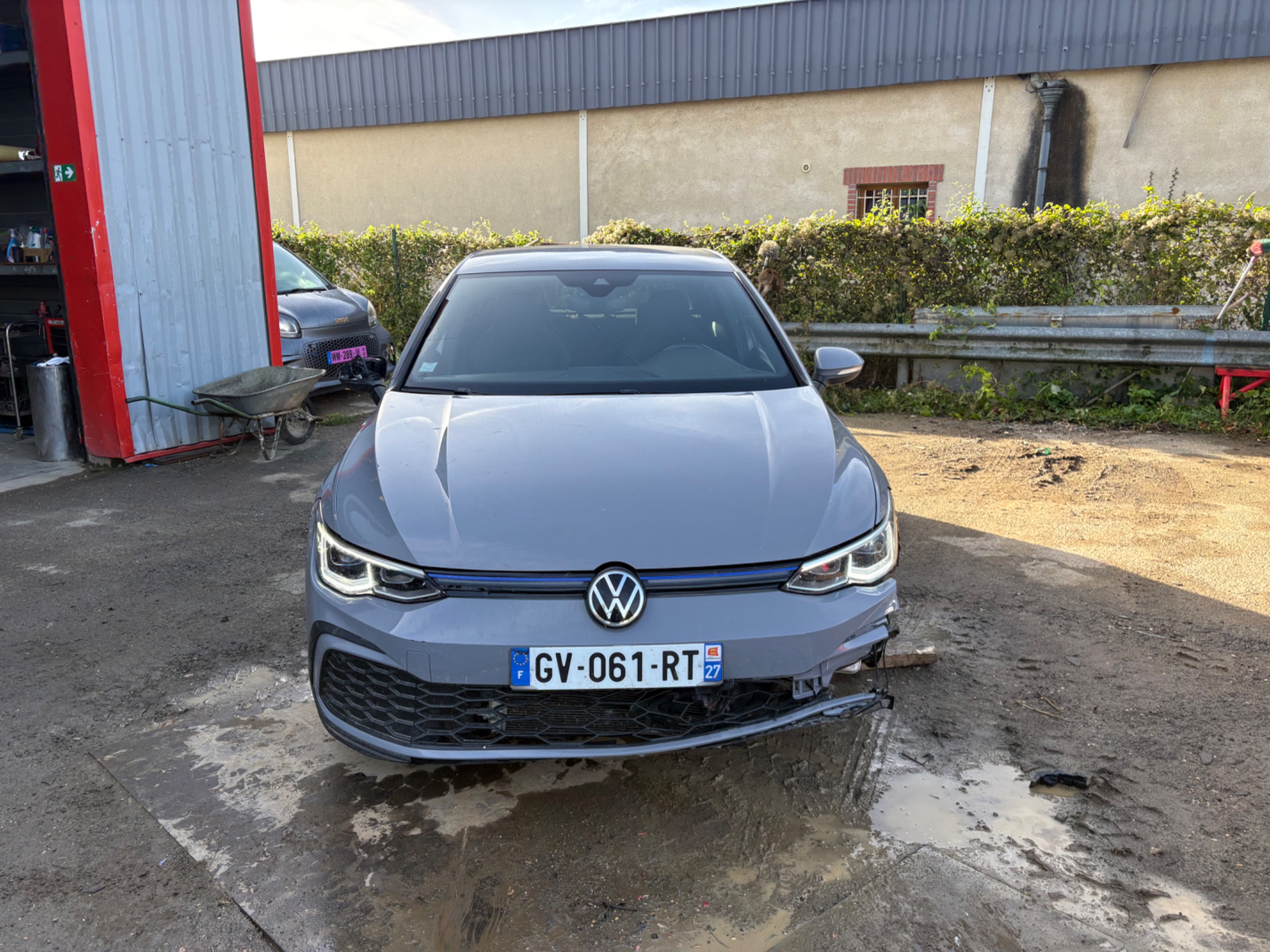 Volkswagen Golf — Photo 2
